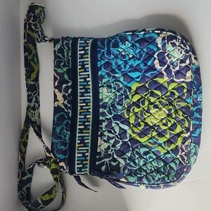 Vera Bradley Purse Crossbody pockets, pockets 12"